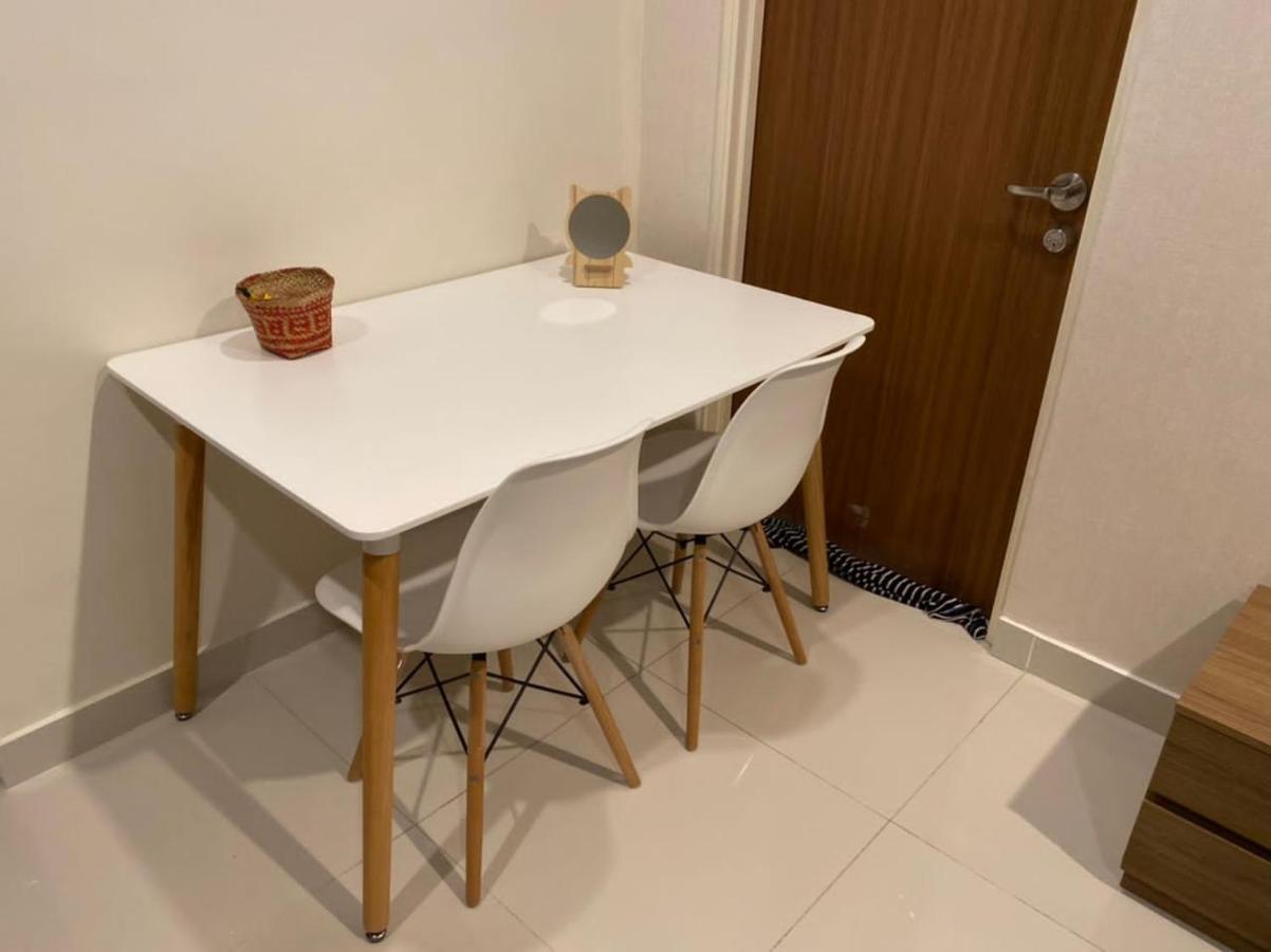 Kozi Square Apartment *